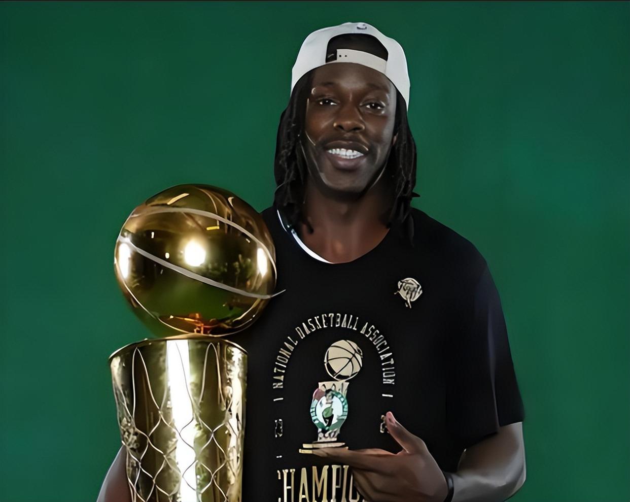 星空体育亚洲官网-东部球队赢得胜利，挑战豪强地位